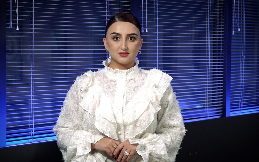 «Ի դեպ». Փաշազադեն բողոքում է, Փաշինյանը՝ թիրախավորում