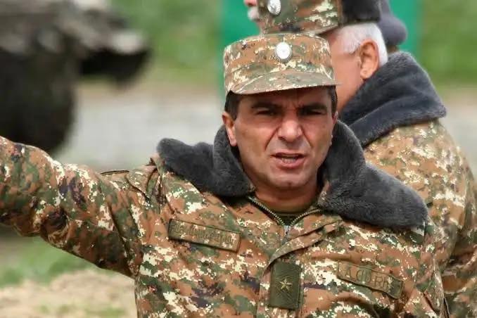 Бывшему командующему Армией обороны Микаэлу Арзуманяну изменили меру пресечения