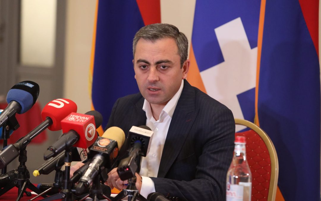 Փաշինյանն ասում է՝ եթե պատերի տակ չեն գյուլում և իշխանության եմ, ուրեմն ժողովուրդը համաձայն է ինձ հետ. պատգամավոր