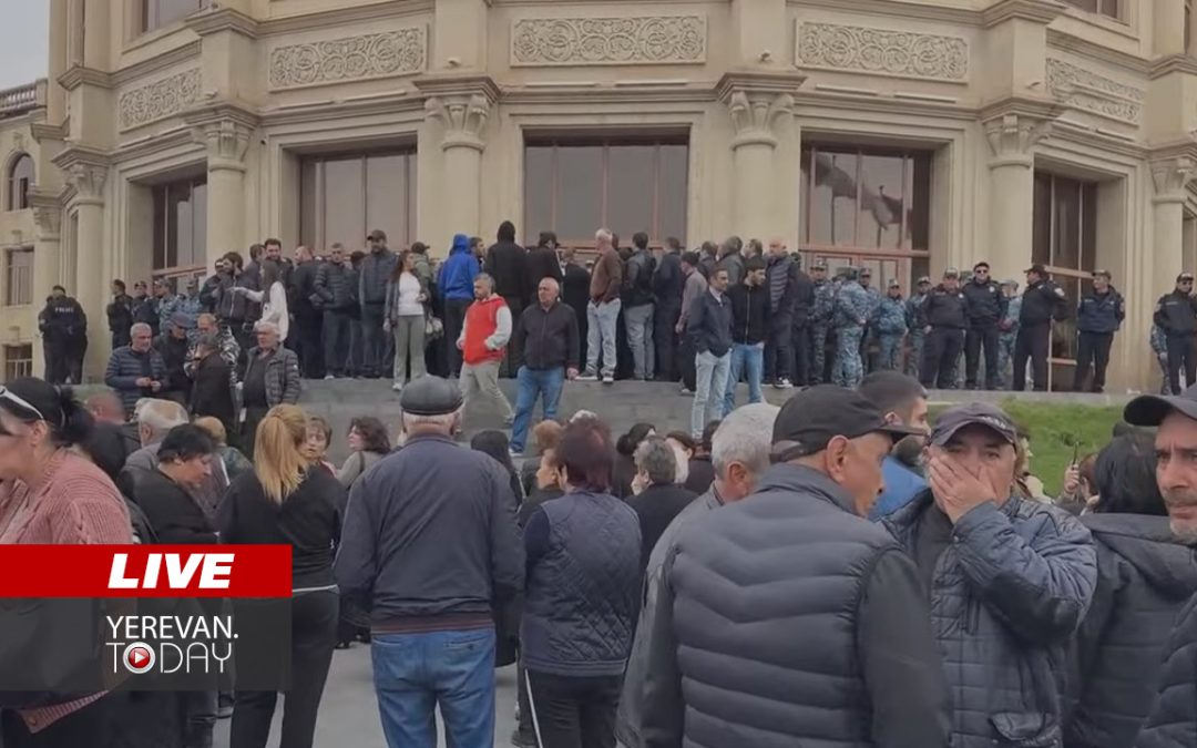 ԱՅՍ ՊԱՀԻՆ | ՈւՂԻՂ | Ի՞նչ է կատարվում Գյումրիում