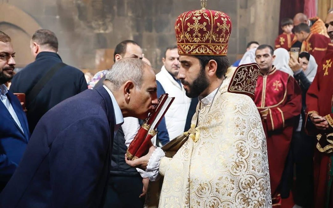 Կեղծ պատարագից Փաշինյանը վերադարձել է ծայրահեղ նյարդայնացած․ «Իրավունք»