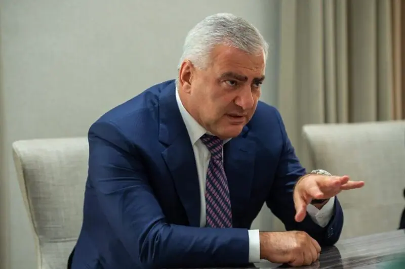 Փորձում են դատավարությանն ընդառաջ Կարապետյանի շուրջ «թալանչու» կերպար ստեղծել․ «Ժողովուրդ»