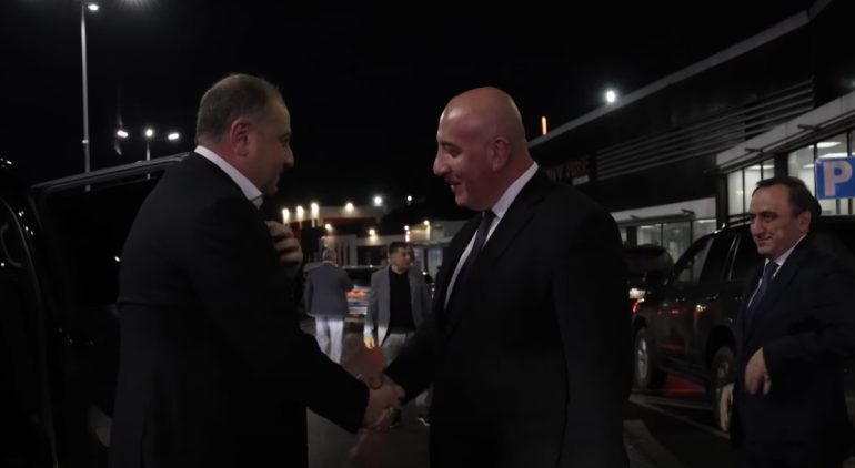 Հայաստան է ժամանել Վրաստանի պաշտպանության նախարարը