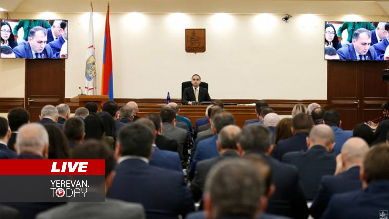 Երևանի-ավագանուն-նիստ
