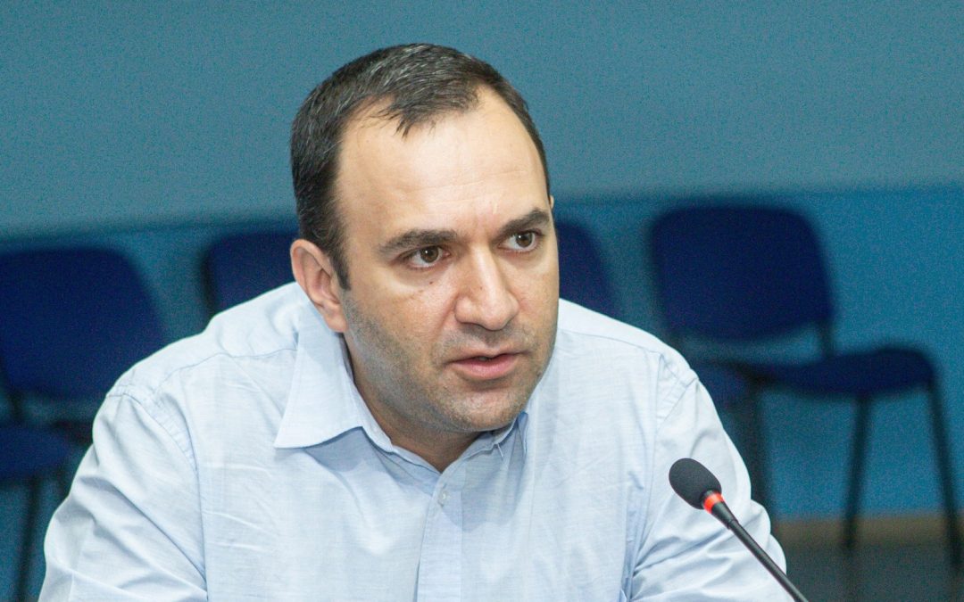 Նոր խարդախություն՝ Ֆեյսբուքում․ Արթուր Պապյան