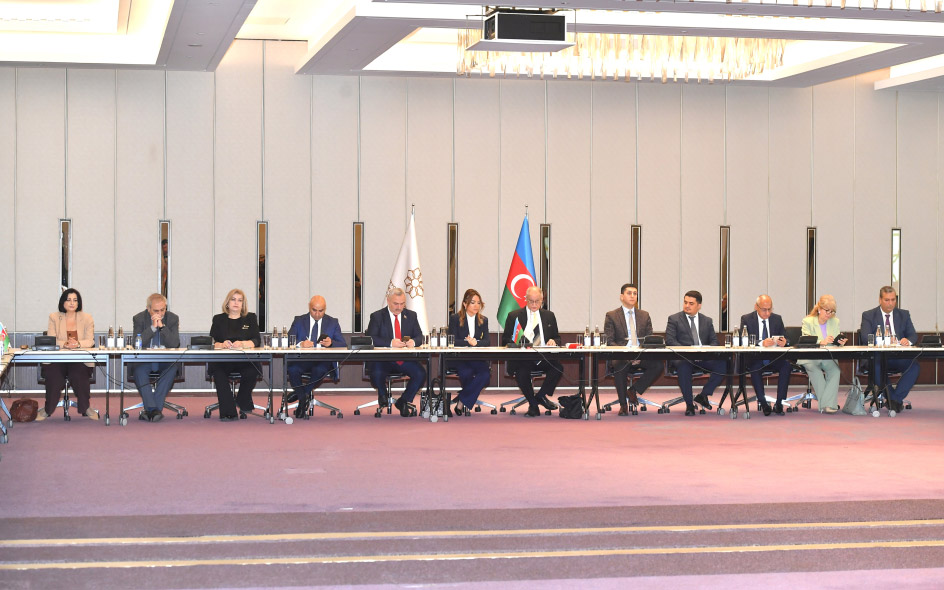 Բաքվում տեղի է ունեցել «Վերադարձ Արևմտյան Ադրբեջան» թեմայով հանրային քննարկում