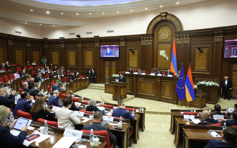 ՔՊ-ն կողմ է քվեարկել  բանաձևի՝ որտեղ Վրաստանի իշխող ուժն անվանվել է «ինքնահռչակ». պատգամավոր