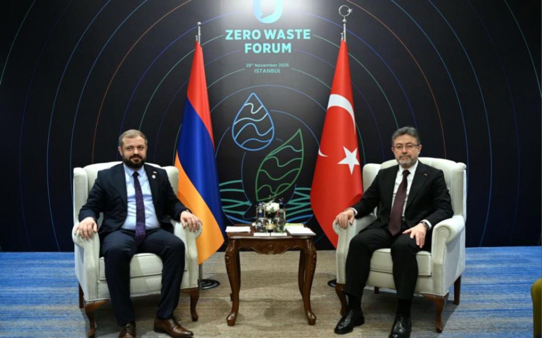 Պապոյանը Ստամբուլում հանդիպումների է
