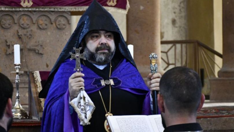 Արդարությունը մարդու ձեռքով կարող է ժամանակավորապես խեղաթյուրվել, բայց Աստծու արդար դատաստանը հավիտենական է . Մկրտիչ Սրբազան