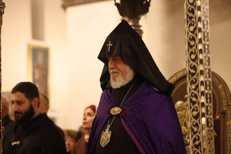 Փորձեր են արվում մեր Առաքելական Սուրբ Եկեղեցին կեղծ, այլընտրանքային եկեղեցով փոխարինելու․ Հայր Շնորհք