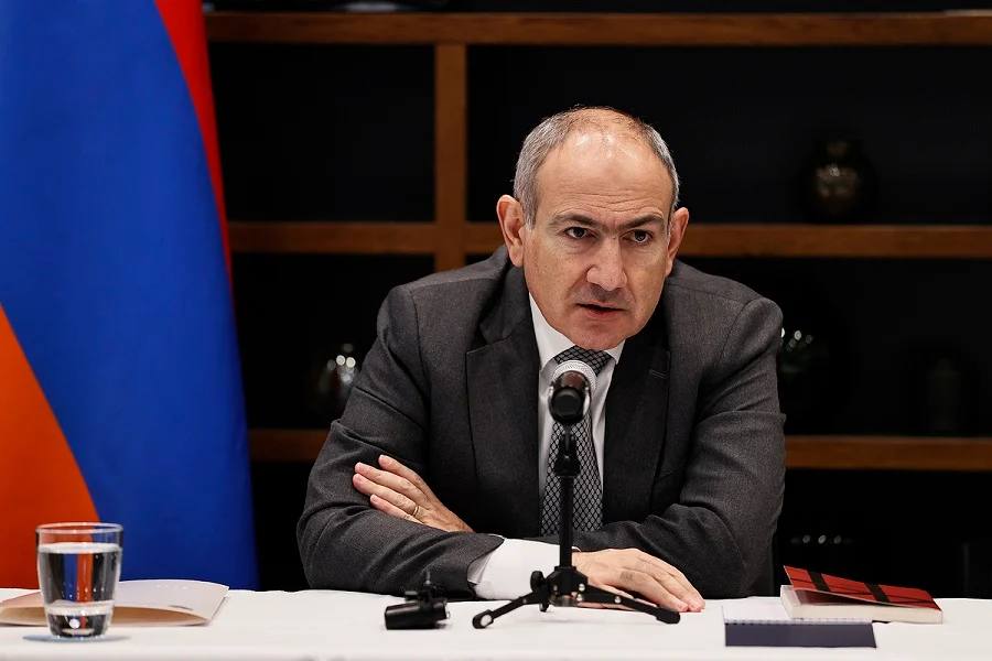Նիկոլն այնքան էլ ոգևորված չէ Վաղարշապատի արդյունքներից. «Իրավունք»