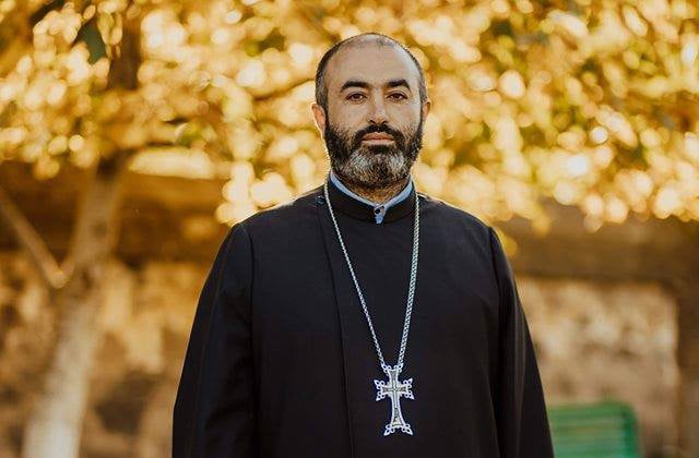 Քաղաքական դաշտում վաղուց հստակ երևում է, որ իշխանությունները չունեն ժողովրդի աջակցությունը․ Տեր Վրթանես