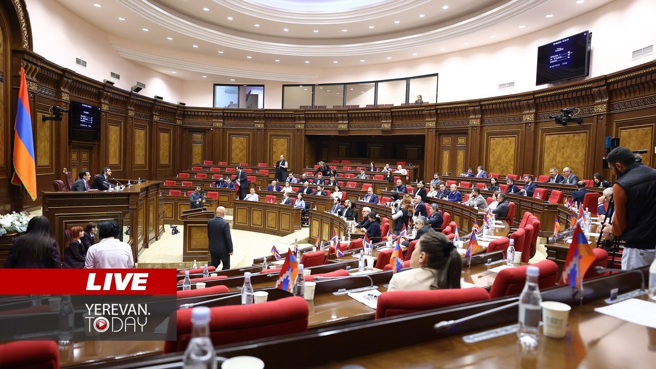 ԱՅՍ ՊԱՀԻՆ | ՈւՂԻՂ | ԱԺ-ն արտահերթ նիստով երկիրը գցում է նոր վարկերի տակ