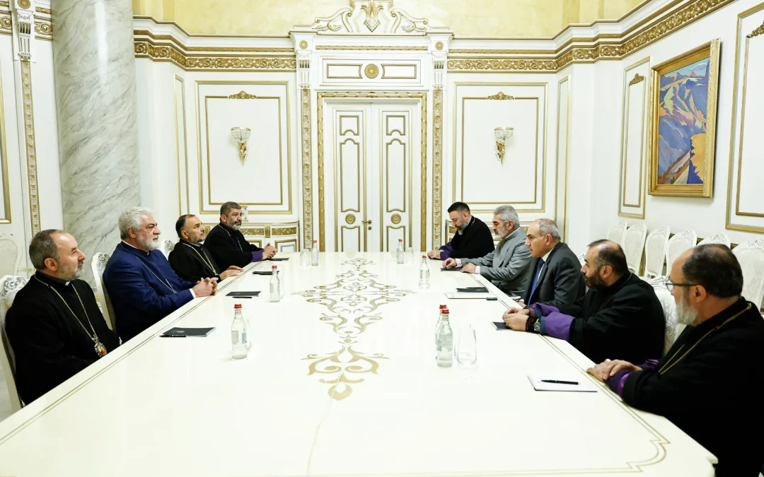 Ուշագրավ զարգացումներ՝ տիրադավերի թեմերում. «Իրավունք»