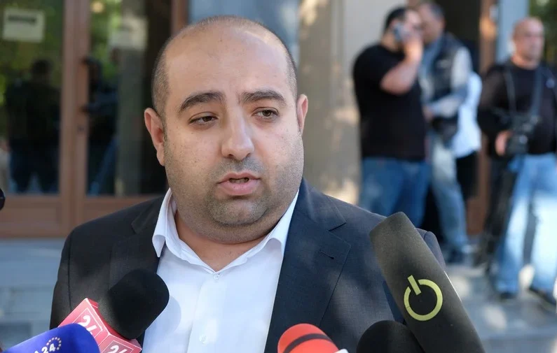 Ձեզ կարող են քաշքշել, բայց պաշտպանվելը կհամարեն բռնության կիրառում․ փաստաբանը զգուշացնում է
