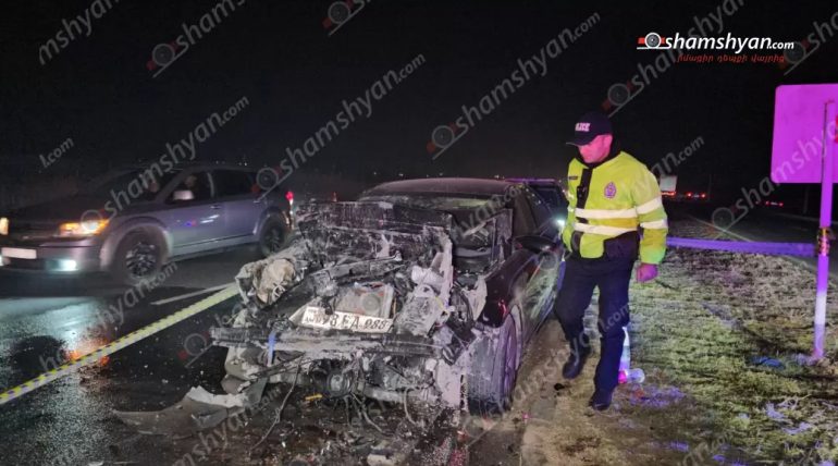 Երասխ-Երևան ավտոճանապարհին բшխվել են «Hyundai Elantra»-ն «УАЗ»-ը․ կա վիրավոր