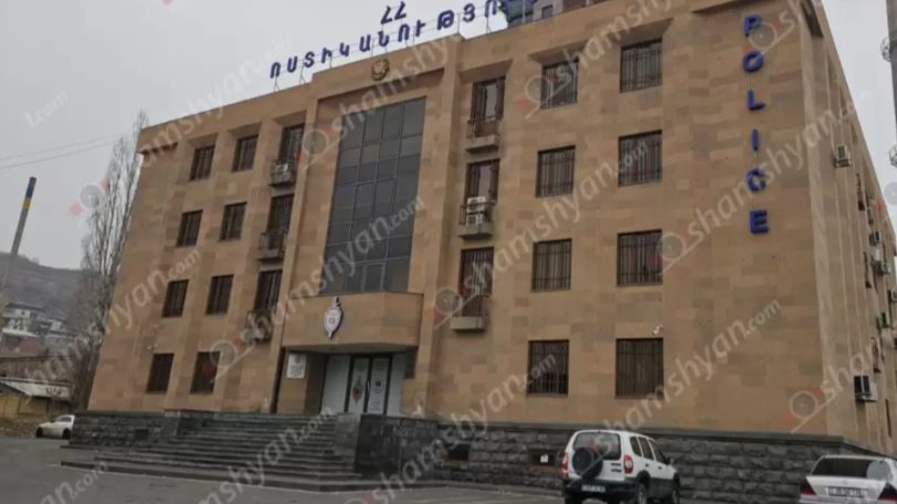 Երևանում կինը դանակահարել է ամուսնուն