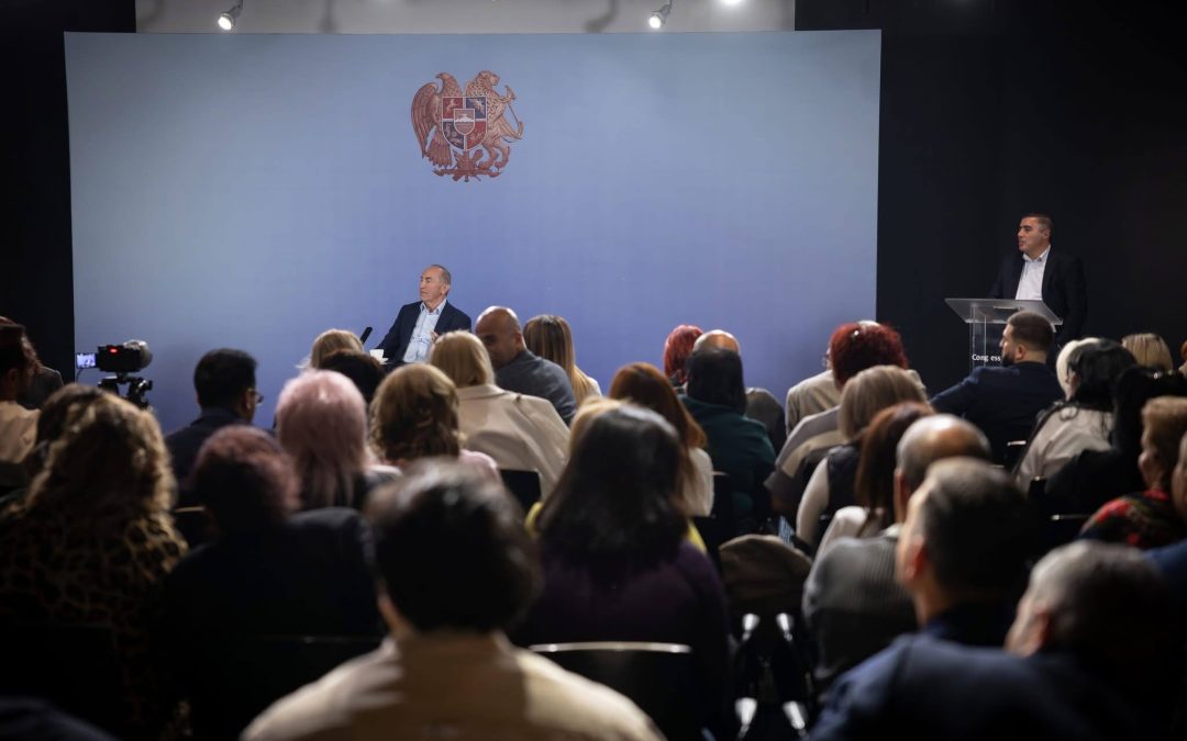 Ռոբերտ Քոչարյանը հանդիպել է իր աջակիցների հետ․ զրուցել տարբեր թեմաների շուրջ