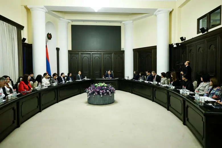 Կառավարությունը պատրաստվում է Մայր աթոռին անհատույց սեփականությամբ հողեր այլևս չտալ