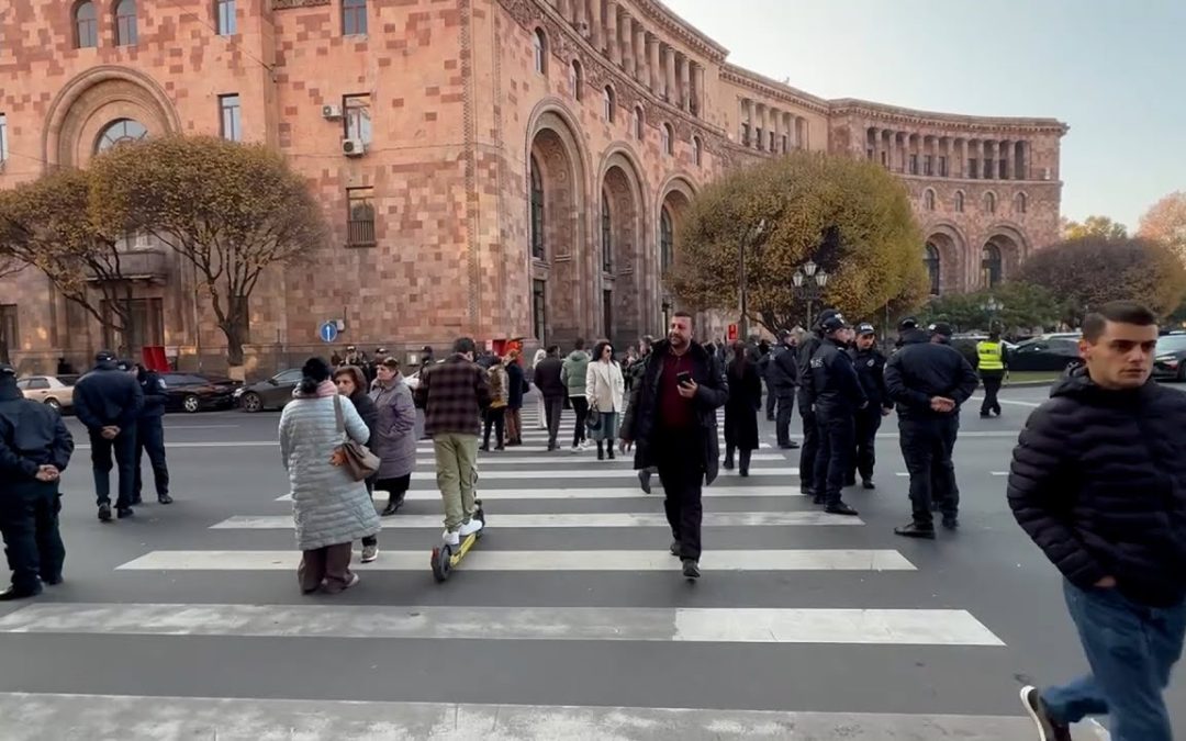 Վարդաշենի բնակիչները փակել են կառավարության հարակից փողոցը