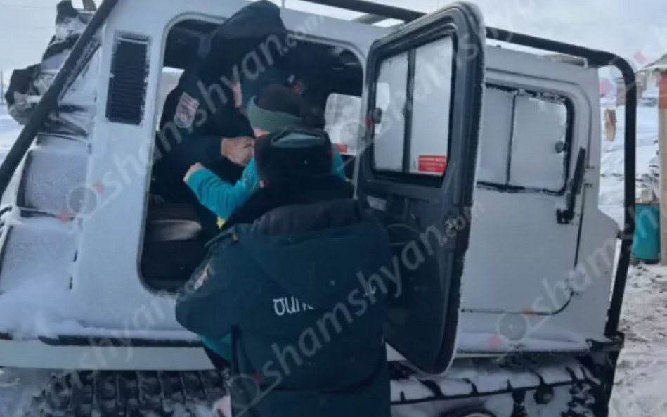 Մերկասառույցի պատճառով շտապօգնության ավտոմեքենան չի կարողացել մեկնել Շենկանի բնակավայր, որպեսզի կնոջը տեղափոխեն ծննդատուն
