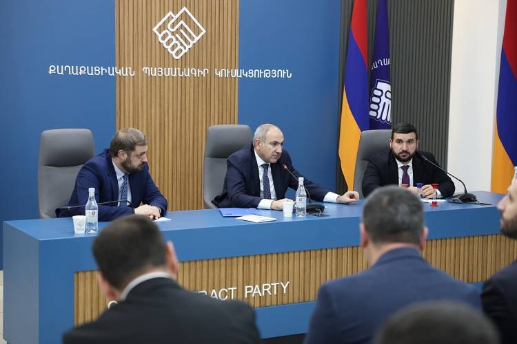 ՔՊ 20 հոգանոց վարչությունից 5-ը կին են, իսկ 15-ից 8-ը չեն ծառայել բանակում. «Ժողովուրդ»