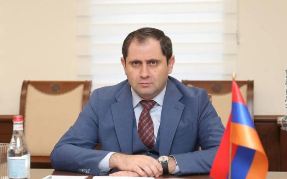 170 միլիարդ դրամի պայմանագրեր՝ տեղական ընկերություններից զենք գնելու համար. ըստ Պապիկյանի՝ արտադրանքի մեծ մասը մատակարարված է