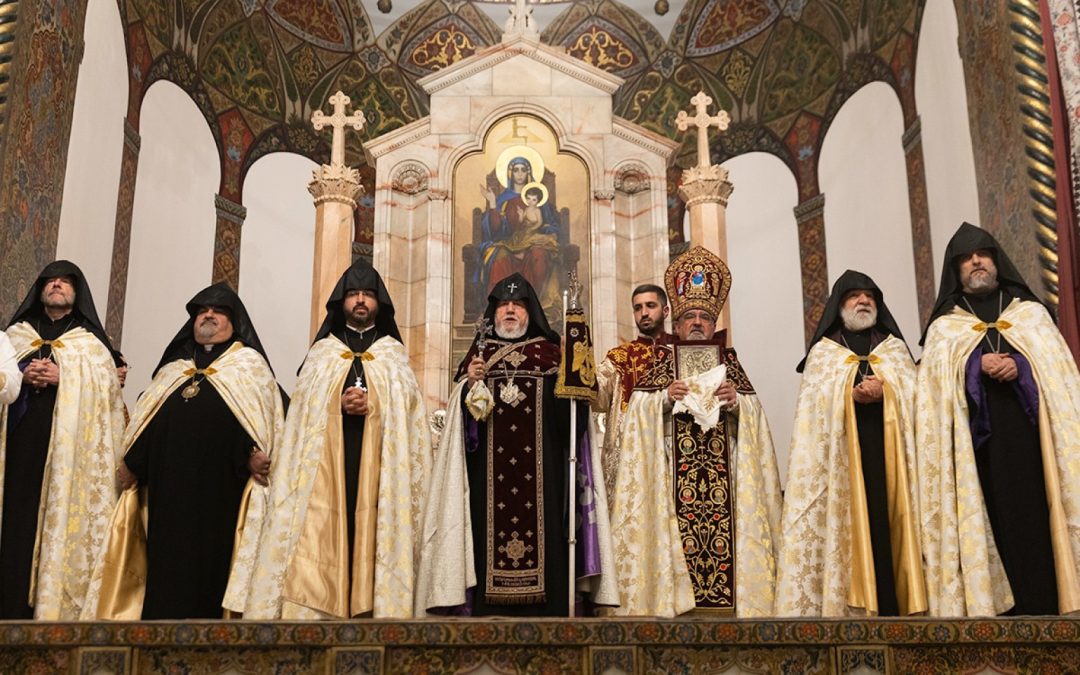Սուրբ Ծնունդը մեզ համար հոգեպես վերափոխվելու և մեր ուխտն առ Աստված նորոգելու գեղեցիկ առիթ է․ Մայր Աթոռ
