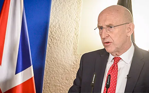 Բրիտանիայի պաշտպանության նախարարը հայտարարել է, որ քիչ է մնացել հայտնվի «Օրեշնիկի» հարվածի տակ