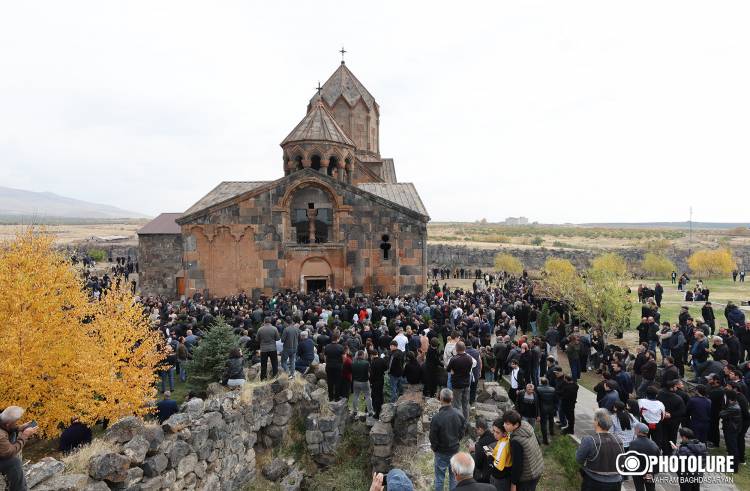 Դասի ժամին Օհանավանի ուսուցիչներին ու աշակերտներին տարել են կարգալույծների պատարագին․ ուխտերթը չեղարկվել է