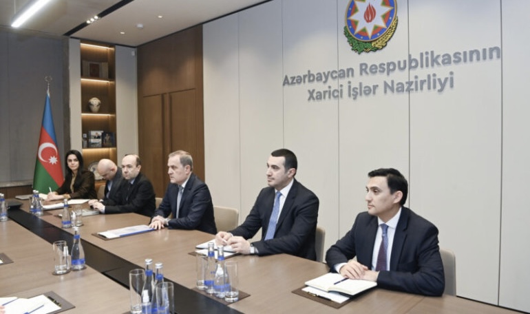 Բայրամովը ԵՄ ներկայացուցչի հետ քննարկել է ՀՀ-ի հետ հարաբերությունների կարգավորման գործընթացը