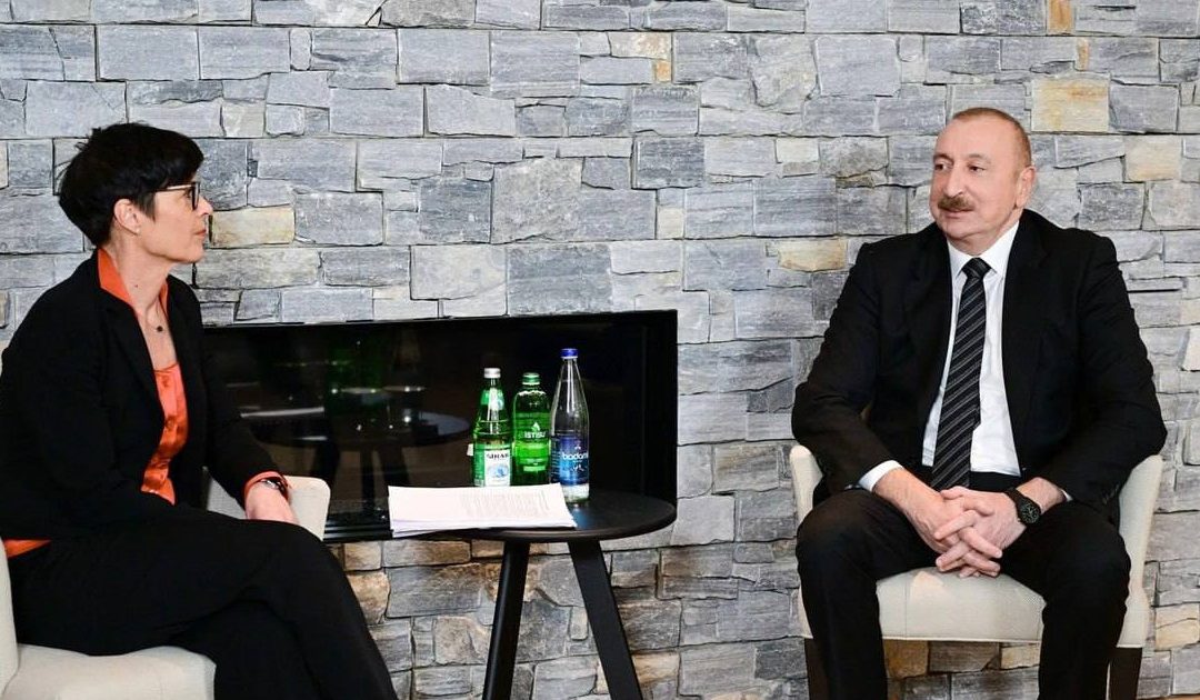 ԵՄ-ն պատրաստ է աջակցել Նախիջևանում երկաթուղային գծի վերականգնման նախագծերին. Մարթա Կոսն՝ Ալիևին