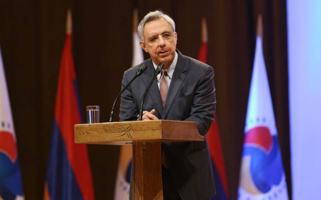 Փաշինյանը շարունակում է մնալ Եվրոպայի համար հարմար գործակից. Օսկանյան
