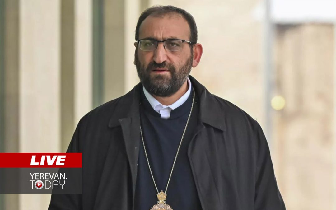 ԱՅՍ ՊԱՀԻՆ | ՈւՂԻՂ | Արշակ սրբազանի փաստաբանների ճեպազրույցը