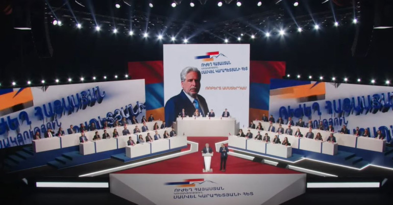 Ինչո՞ւ Սամվել Կարապետյանն այստեղ չէ, նրա հանցանքը Աստծու և Քրիստոսի պաշտպանը լինելն է․ Ռոբերտ Ամստերդամ