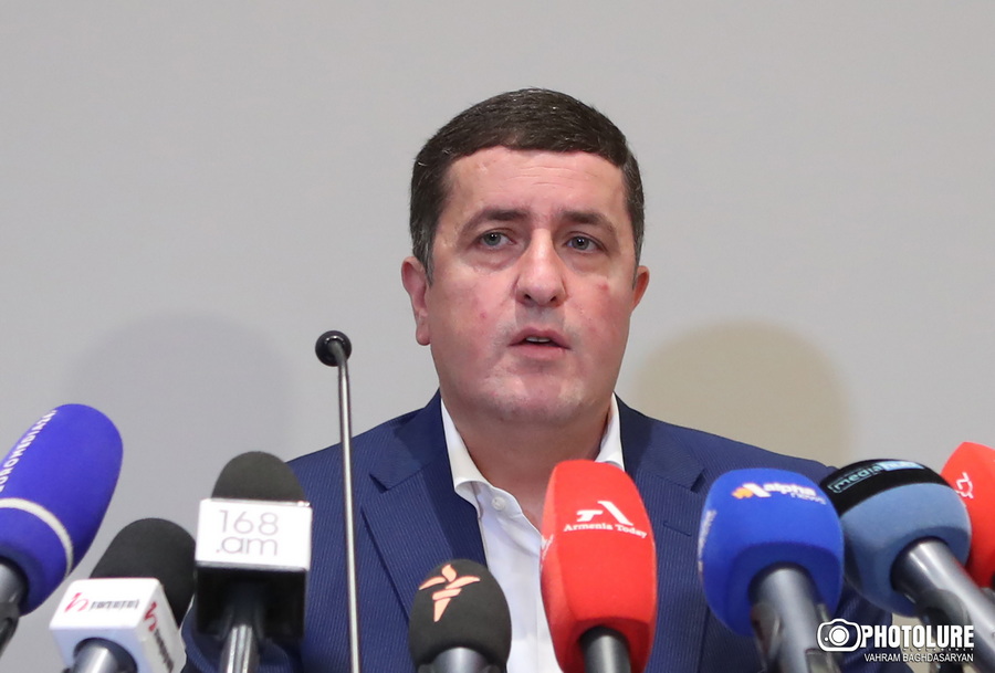 «Փոքրիկ խմբակը» հրապարակում է միայն գումարային տվյալներ, որն ուզում է ներկայացնել որպես թալան․ Դավիթ Ղազինյան