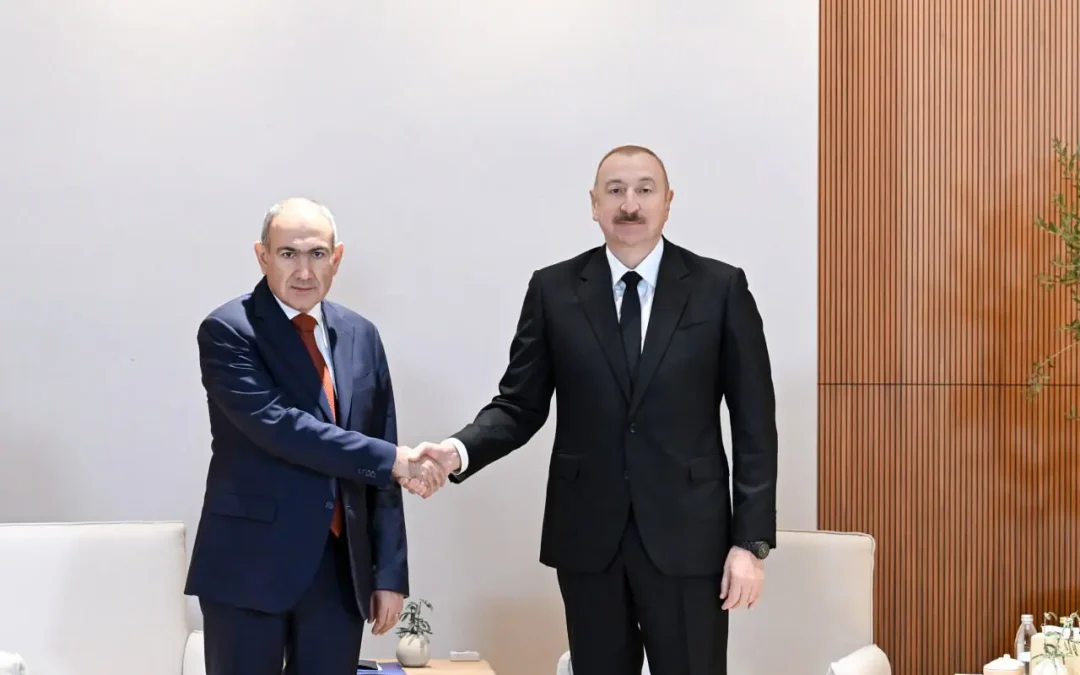 Азербайджан подпишет с Арменией мирный договор сразу после внесения Ереваном изменений в свою Конституцию — Алиев