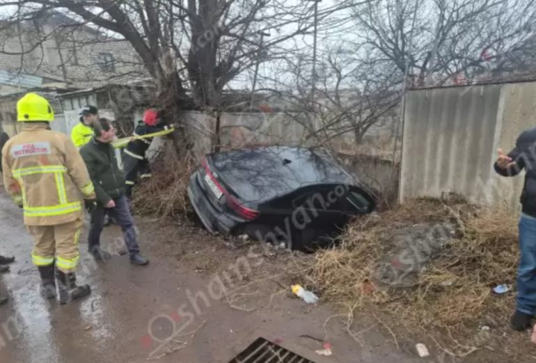 Պտղունք գյուղում «Kia»-ն կիսակողաշրջվել է. վարորդը վարելիս հանկարծամահ է եղել