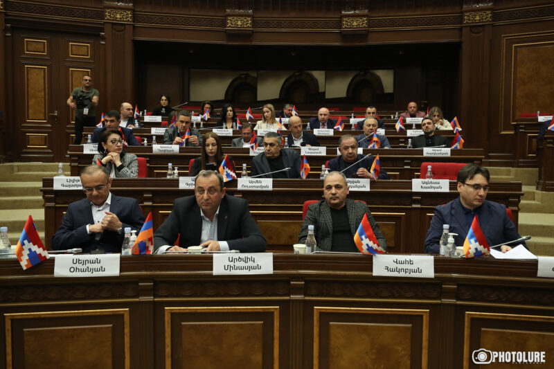 Ընդդիմությունը կդիմի Սահմանադրական դատարան․ «Հրապարակ»