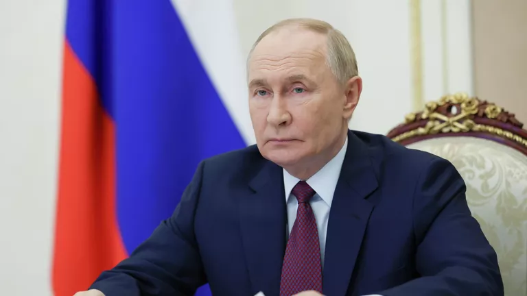 Путин прикладывает усилия для урегулирования на Ближнем Востоке — Песков