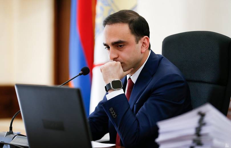 Ավինյանենց տանը շան տեղ չկա