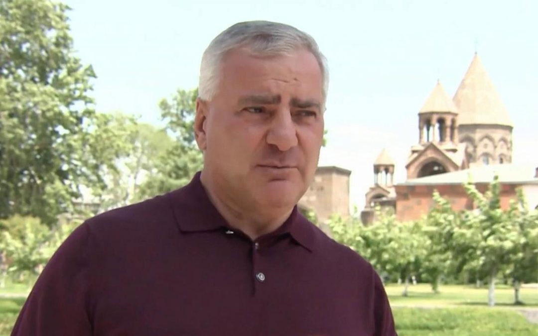 Էջմիածնի կաթողիկոսական վեհարանի վերակառուցման համար Սամվել Կարապետյանը նվիրաբերել է 25 մլն դոլար