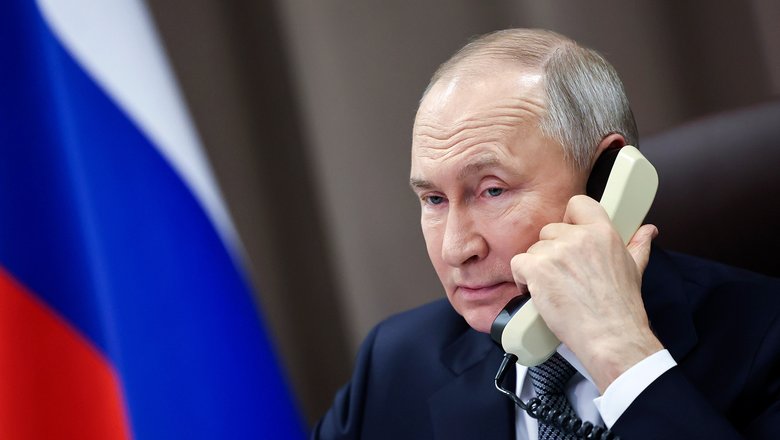 Путин поговорил по телефону с президентом ОАЭ