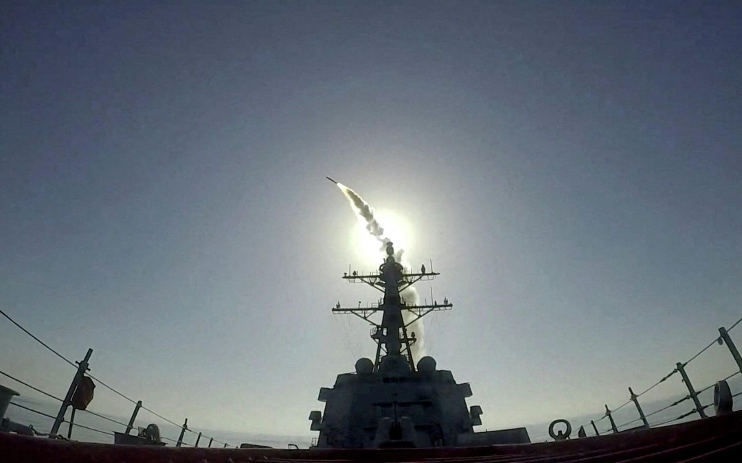 США почти исчерпали запасы ракет на Ближнем Востоке, пишут СМИ