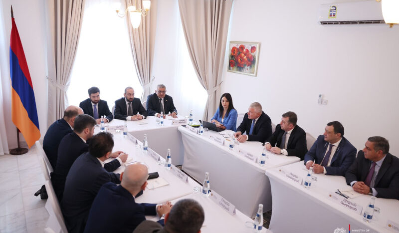 Իրանում ՀՀ դեսպանությանը, որքան էլ զարմանալի է, դիմել է ընդամենը 2 քաղաքացի. Միրզոյան