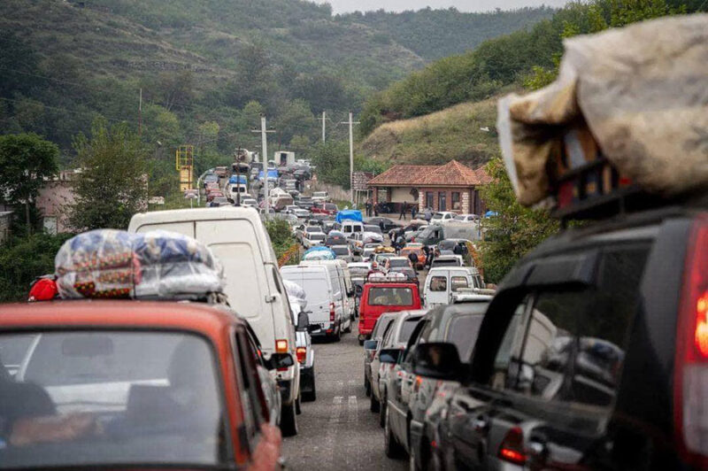 Բռնի տեղահանված 25 000 արցախցի արտագաղթել է ՀՀ-ից. Sputnik
