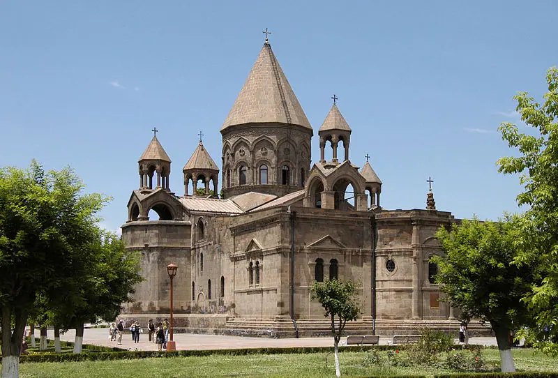 Վայոց Ձորի թեմի առաջնորդը հանգստյան է կոչվել. Մայր Աթոռ