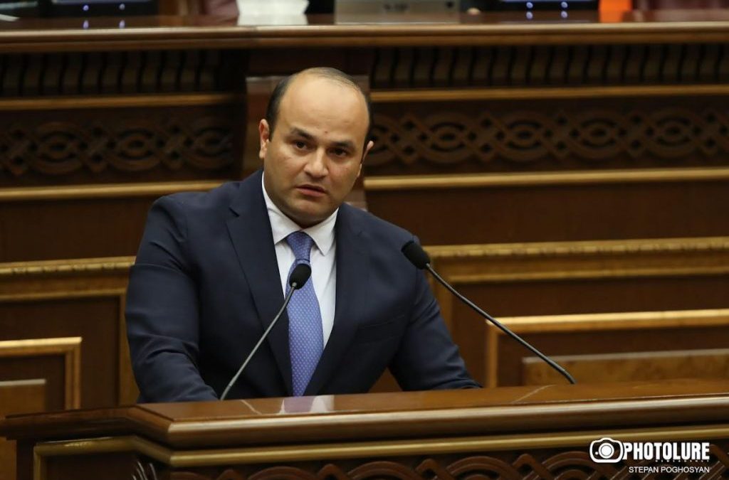 Դատախազությունը հաշտ է ՔՊ-ականի եղբոր պատժի հետ. «Հրապարակ»