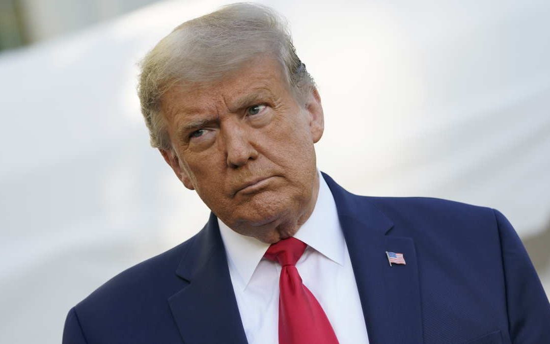 Трамп потребовал от Ирана безоговорочной капитуляции