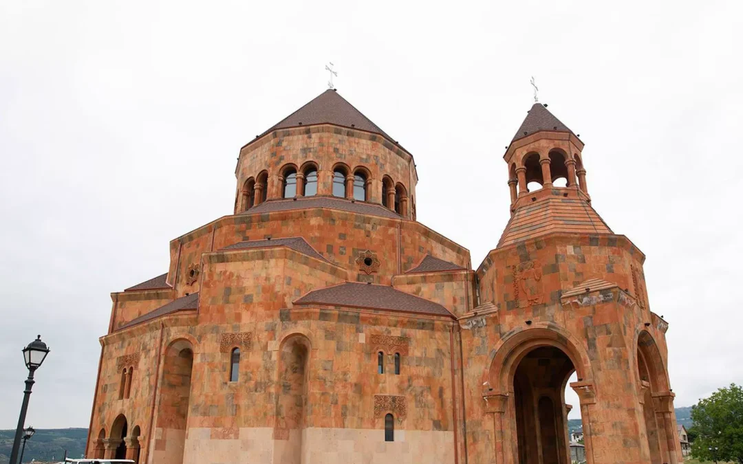 Ադրբեջանն ավերել է Ստեփանակերտի Սուրբ Աստվածամոր Հովանի մայր տաճարը